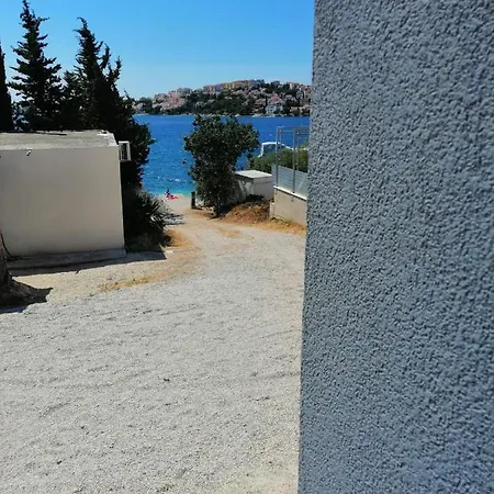 Garija * Rogoznica (Sibenik-Knin)