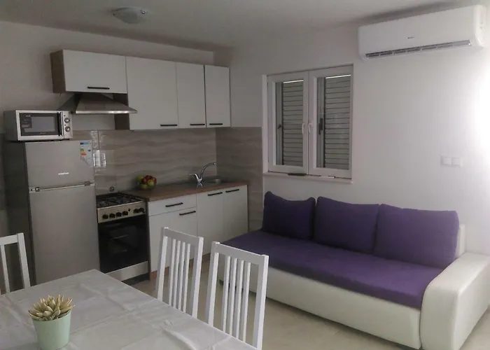 Garija Rogoznica (Sibenik-Knin)